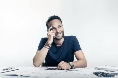 portrait métier, architecte à son bureau